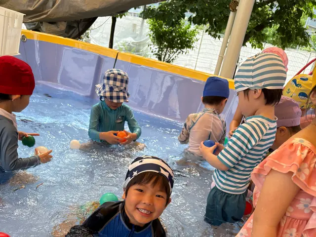 夏の水あそび（はっとこども園）
